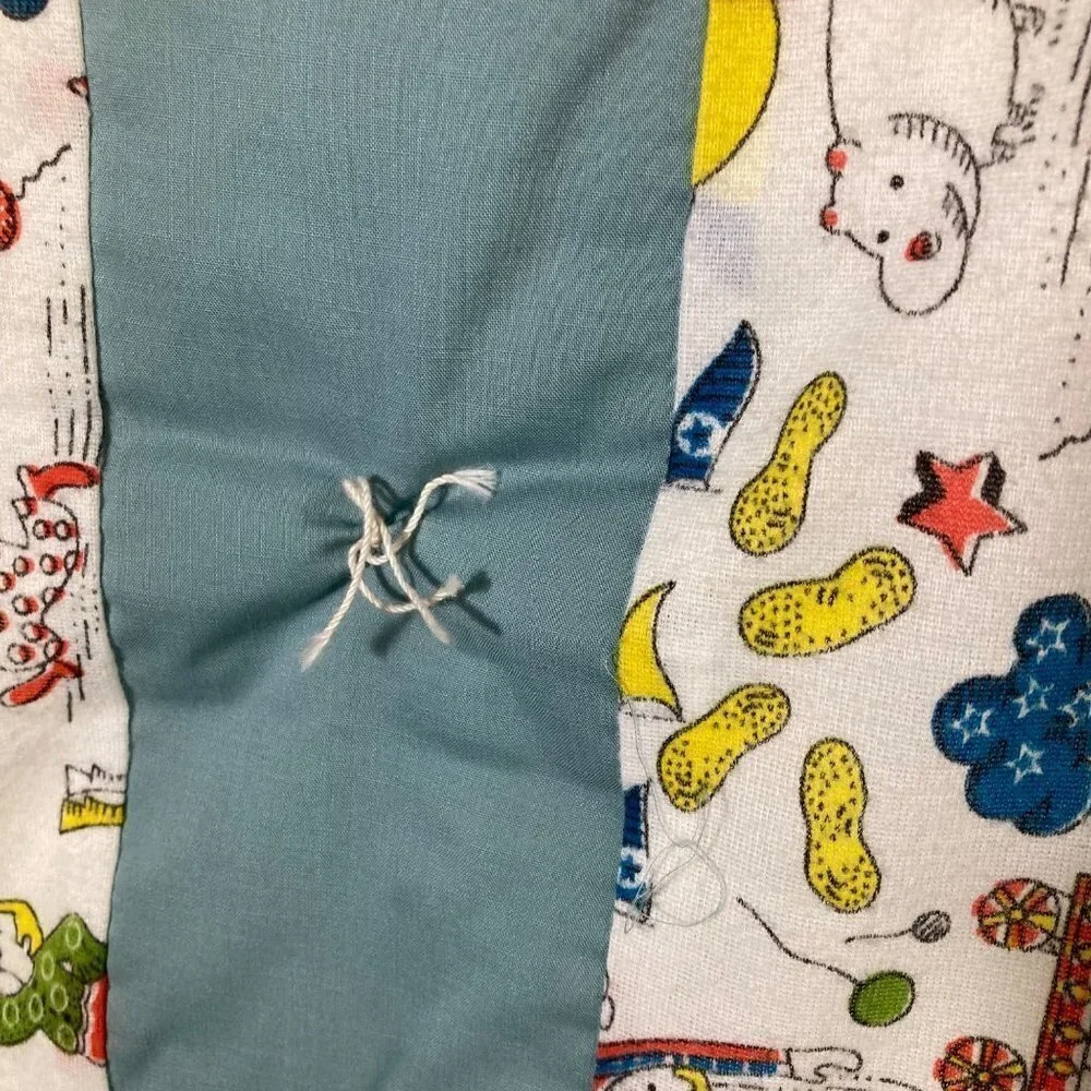 Handmade Hand Tied Baby Quilt Circus Peanuts Elephant‎ Balloons Stripes Green 36